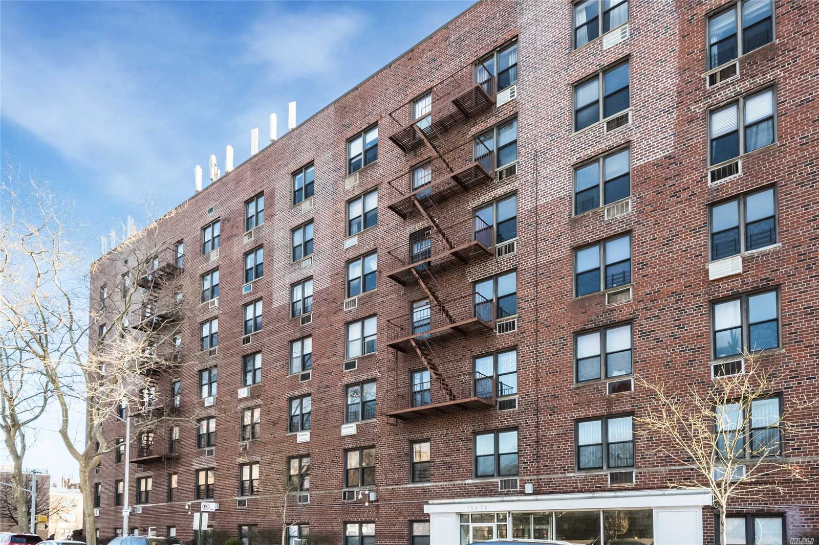 152-72 Melbourne Ave , Flushing , NY 11367