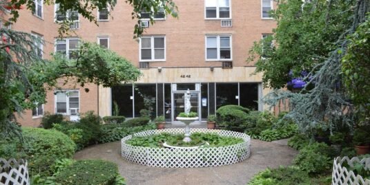 42-42 Colden Street, Flushing, NY 11355