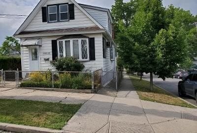 124-17 13th Avenue, College Point, NY11356