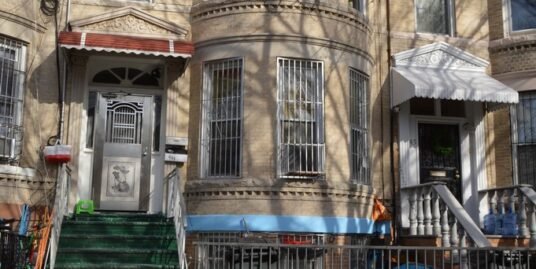 941 70th St Brooklyn NY 11228